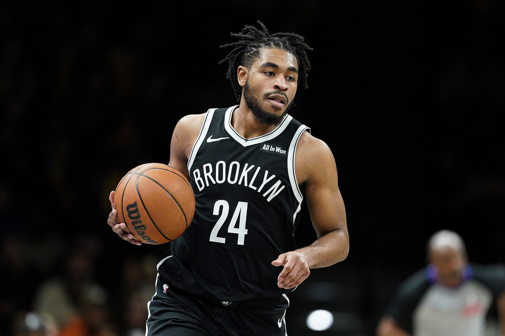 美记：篮网希望交易截止日前交易托马斯 他今夏将成完全自由球员