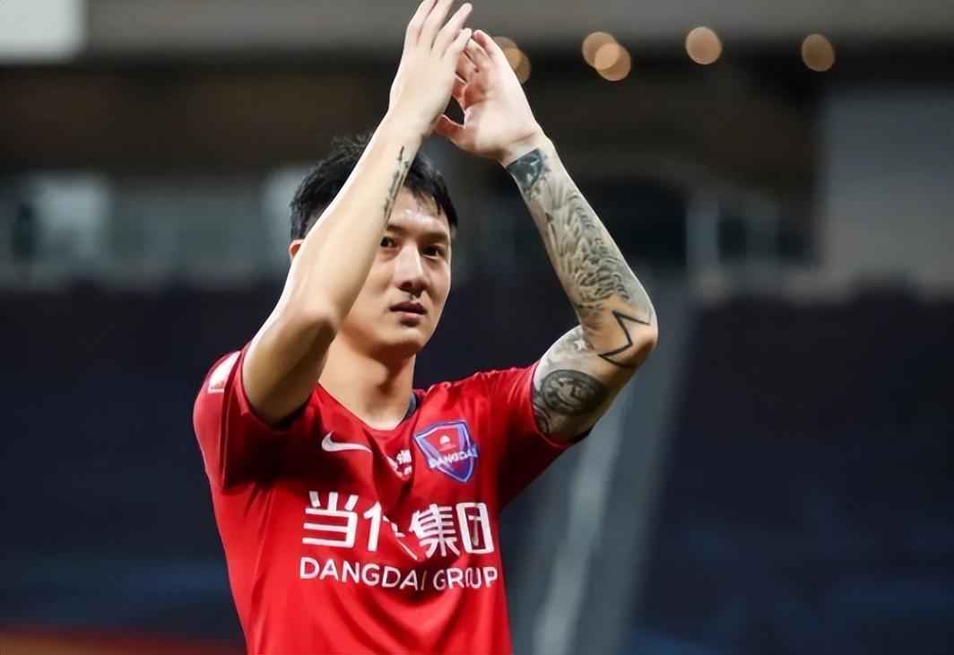 开云网站入口官网-意外！冯劲离开上港为何要去大连英博，却没选择回重庆加盟铜梁龙